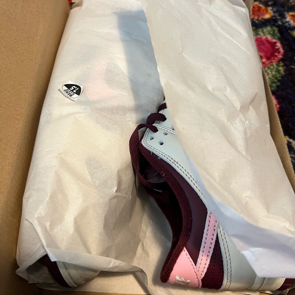 VNDS Nike Valentine Dunks 2023 W9 - Picture 7 of 7